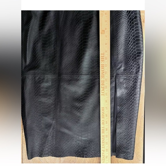 ALICE + OLIVIA Lambs Leather Pencil Snakeskin Midi Skirt Womens Size 6 Black - Picture 12 of 16